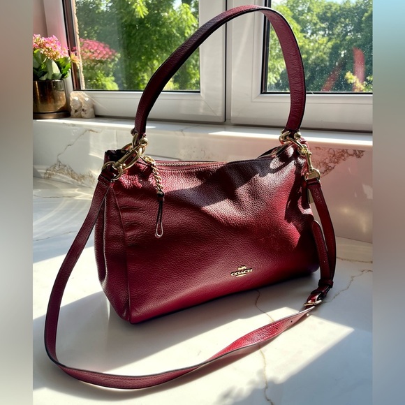 Coach Burgundy Shoulder Bag - Picture 1 of 7